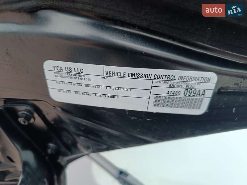 Хэтчбек Fiat 500e 2015 в Ровно