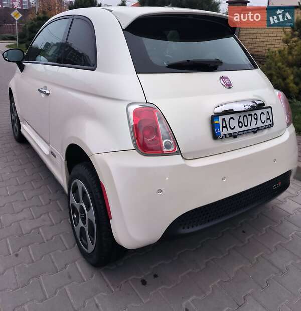 Хэтчбек Fiat 500e 2013 в Луцке фото 6 Хэтчбек Fiat 500e 2013 в Луцке
