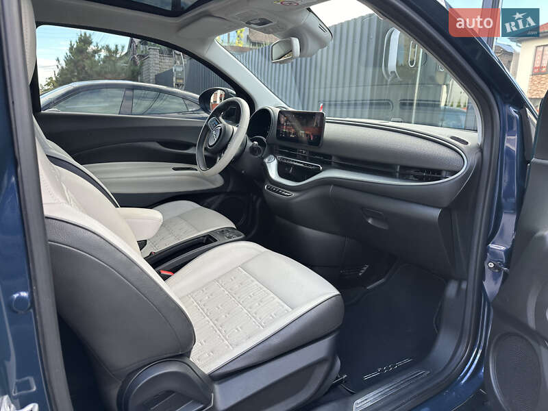 Хетчбек Fiat 500e 2020 в Києві фото 17 Хетчбек Fiat 500e 2020 в Києві