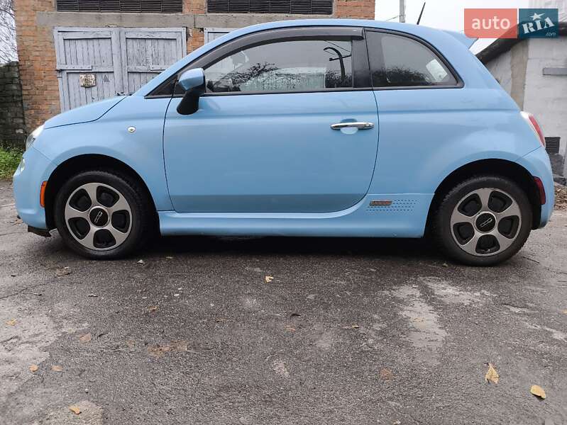 Хетчбек Fiat 500e 2014 в Дніпрі