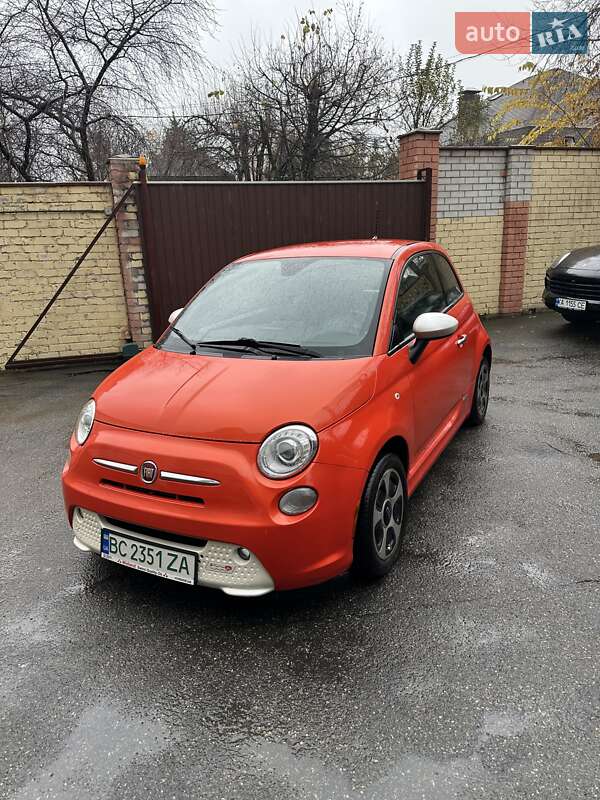 Хэтчбек Fiat 500e 2016 в Киеве фото 3 Хэтчбек Fiat 500e 2016 в Киеве