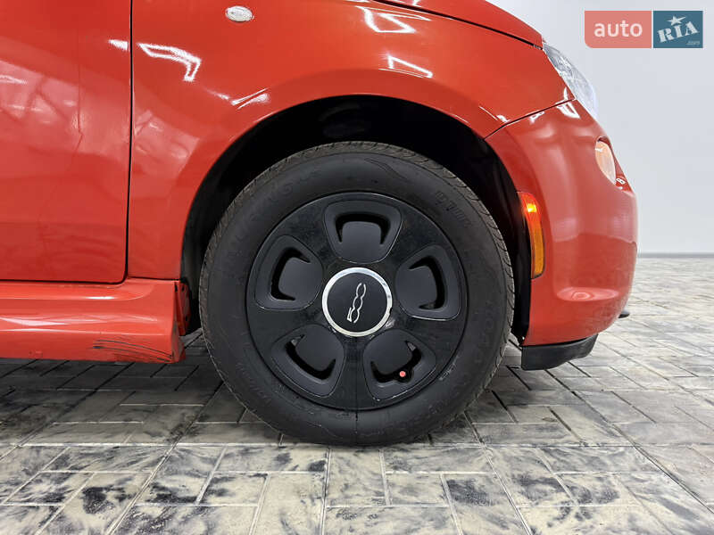 Хэтчбек Fiat 500e 2015 в Одессе