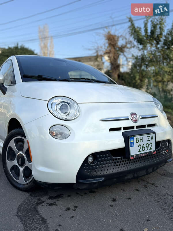 Хэтчбек Fiat 500e 2015 в Одессе фото 18 Хэтчбек Fiat 500e 2015 в Одессе