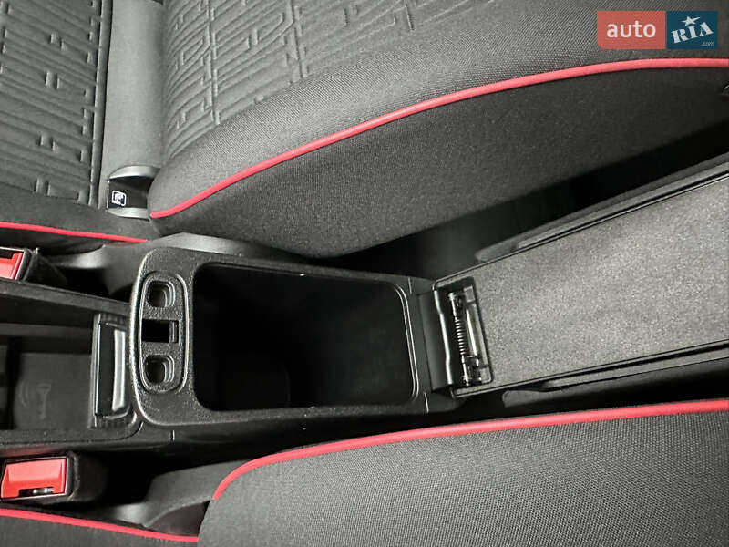 Хэтчбек Fiat 500e 2022 в Дубно