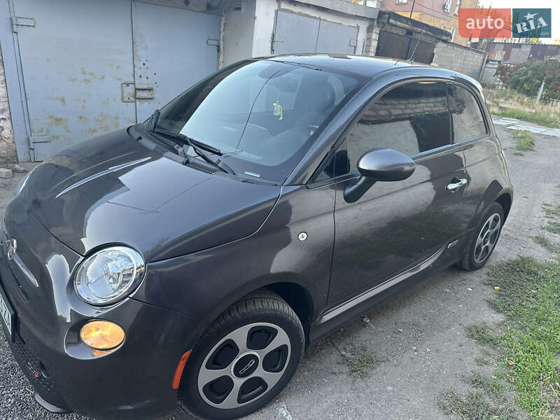 Хэтчбек Fiat 500e 2017 в Кривом Роге фото 2 Хэтчбек Fiat 500e 2017 в Кривом Роге