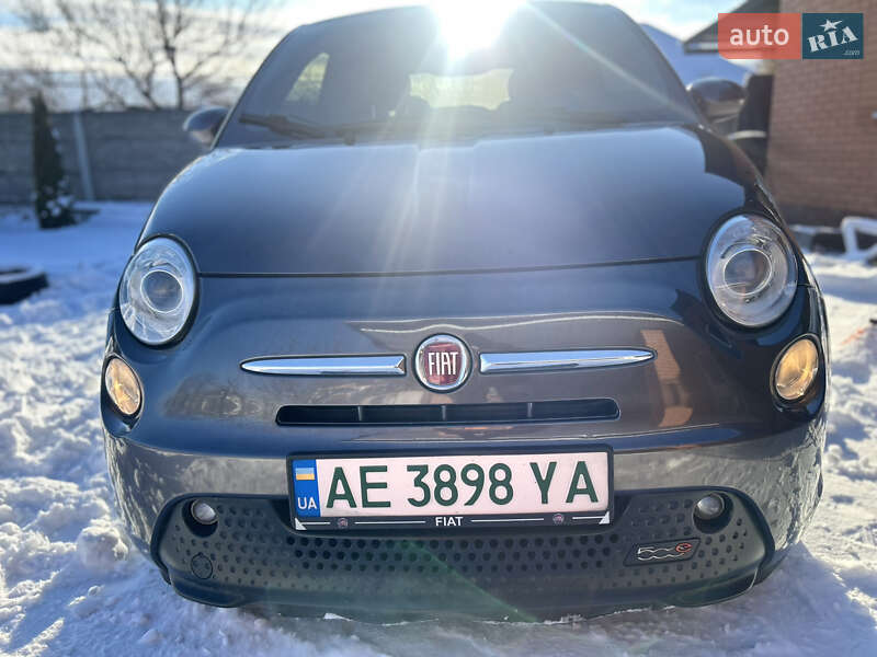 Хетчбек Fiat 500e 2016 в Дніпрі