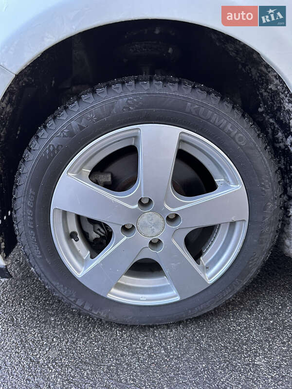 Хэтчбек Fiat 500e 2015 в Киеве фото 14 Хэтчбек Fiat 500e 2015 в Киеве