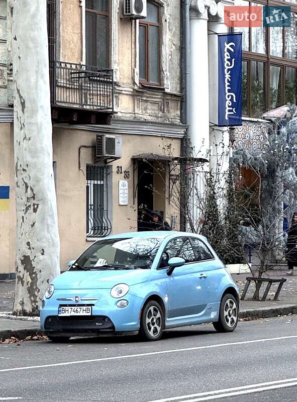 Хэтчбек Fiat 500e 2015 в Одессе