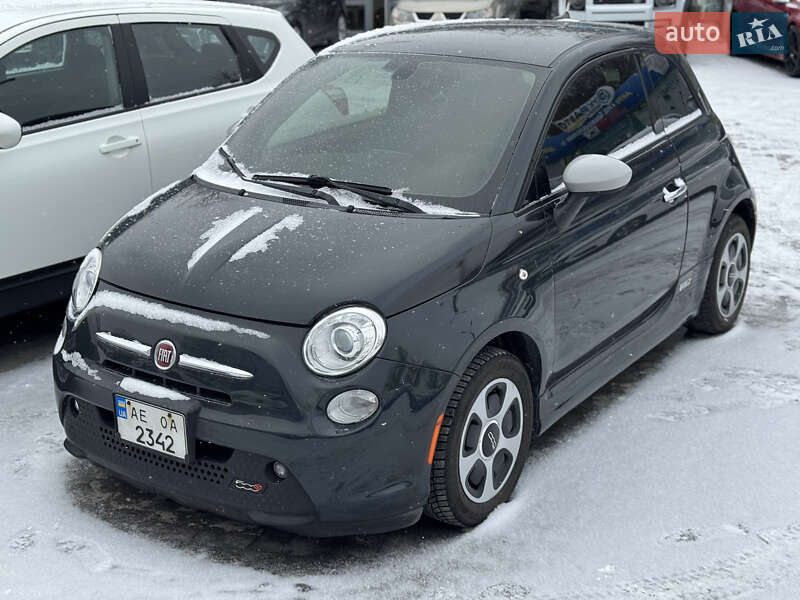 Хетчбек Fiat 500e 2016 в Дніпрі