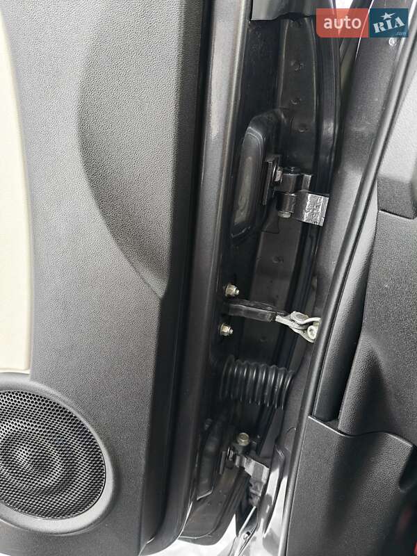 Хэтчбек Fiat 500e 2014 в Виннице