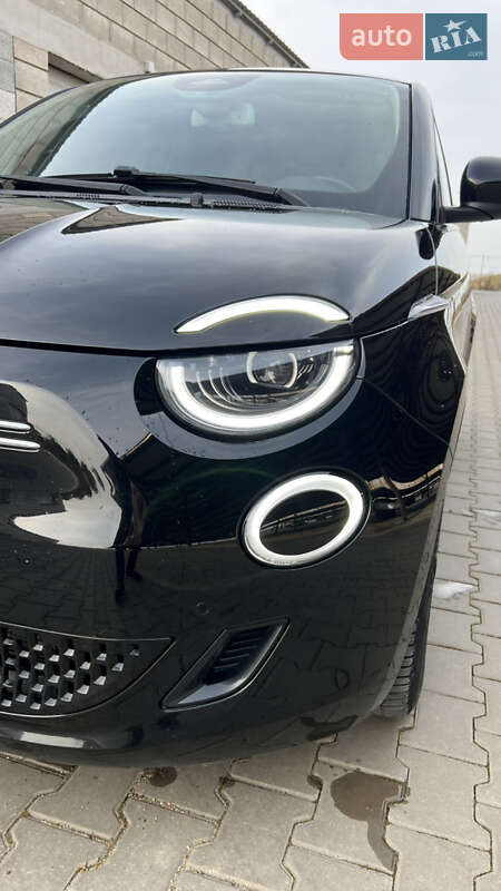 Хэтчбек Fiat 500e 2021 в Черноморске