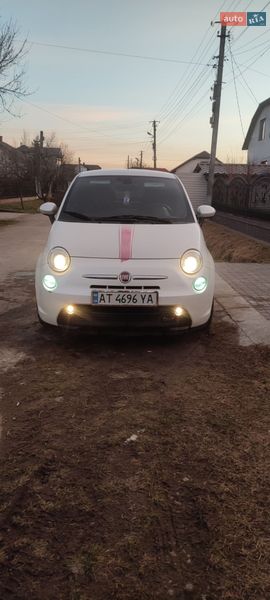 Хэтчбек Fiat 500e 2015 в Богородчанах