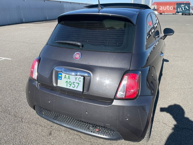 Хэтчбек Fiat 500e 2016 в Киеве