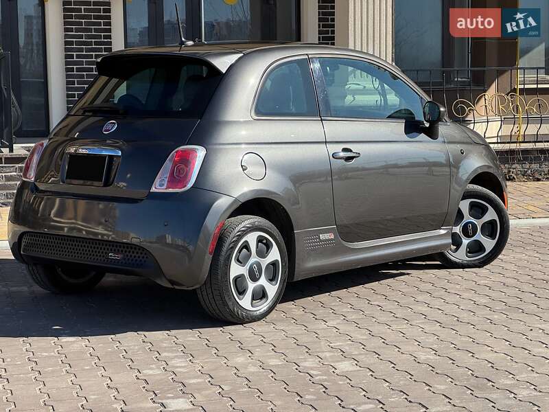 Хетчбек Fiat 500e 2015 в Києві