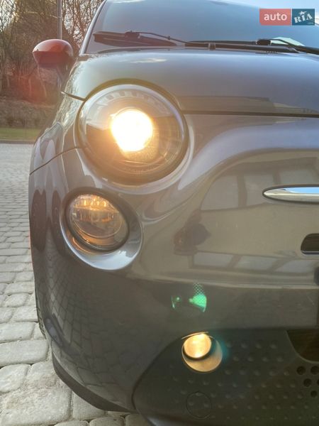 Хетчбек Fiat 500e 2017 в Львові