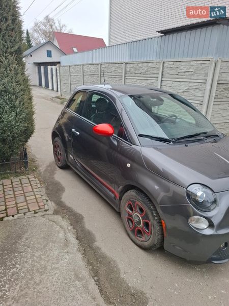Хетчбек Fiat 500e 2016 в Києві
