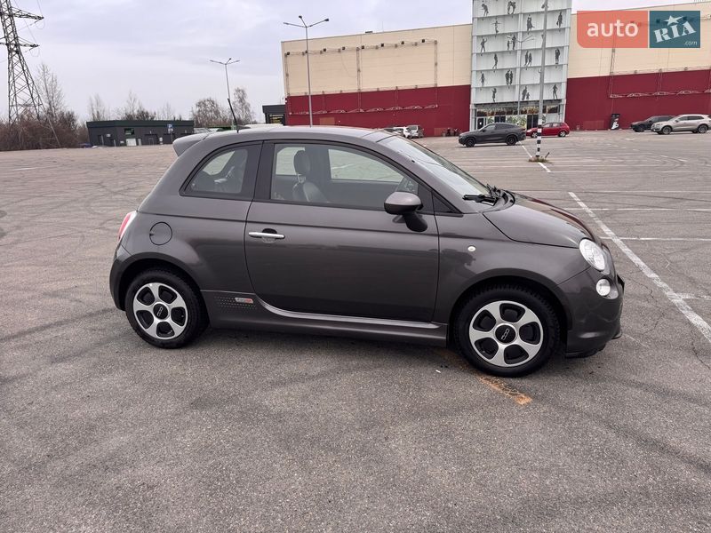Хэтчбек Fiat 500e 2015 в Киеве фото 13 Хэтчбек Fiat 500e 2015 в Киеве