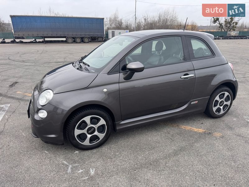 Хэтчбек Fiat 500e 2015 в Киеве фото 16 Хэтчбек Fiat 500e 2015 в Киеве