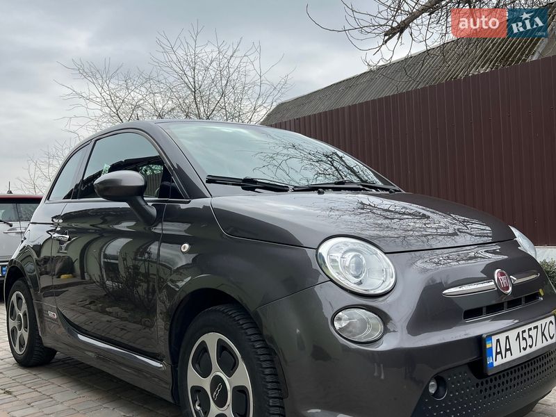 Хэтчбек Fiat 500e 2015 в Киеве фото 8 Хэтчбек Fiat 500e 2015 в Киеве