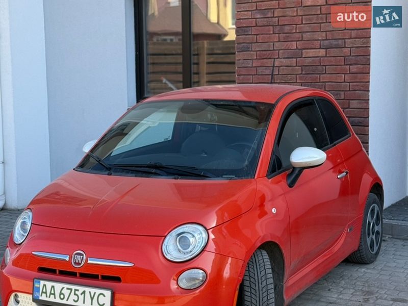 Fiat 500e 2013