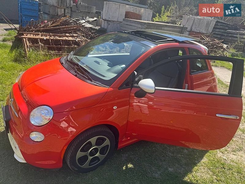 Хетчбек Fiat 500e 2017 в Києві