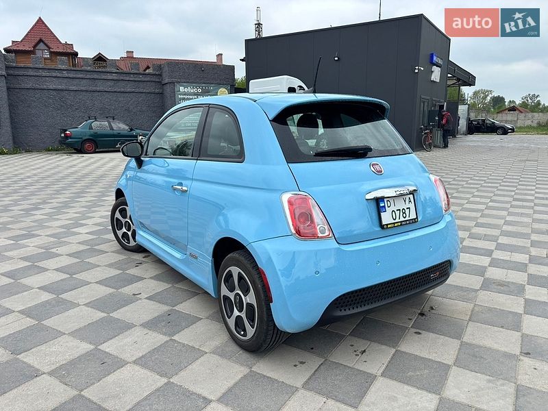 Хэтчбек Fiat 500e 2016 в Самборе