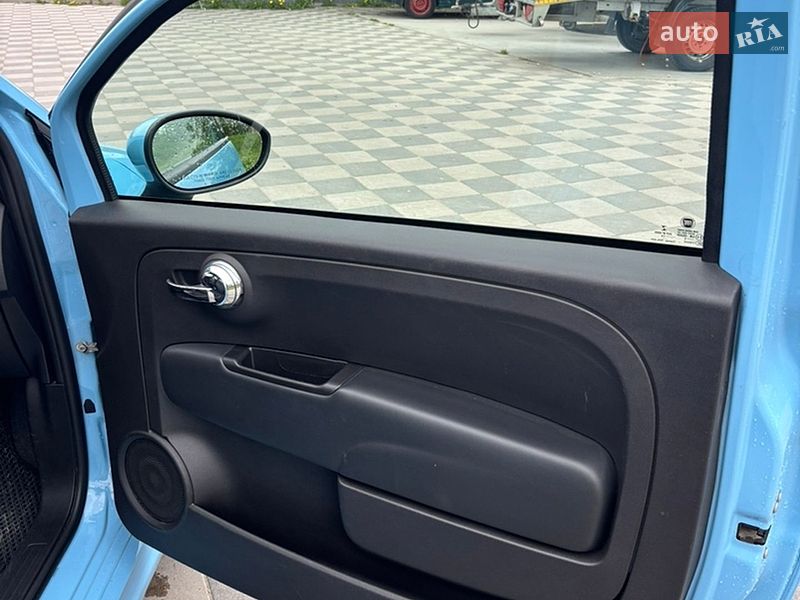 Хэтчбек Fiat 500e 2016 в Самборе