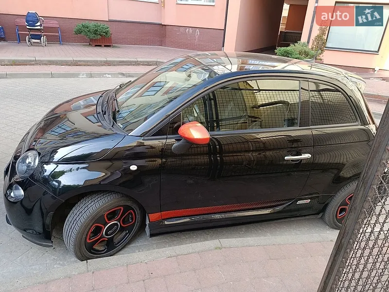 Fiat 500e 2021 VIN ZFAEFAC47NX048156 фото оголошення 21 з 41