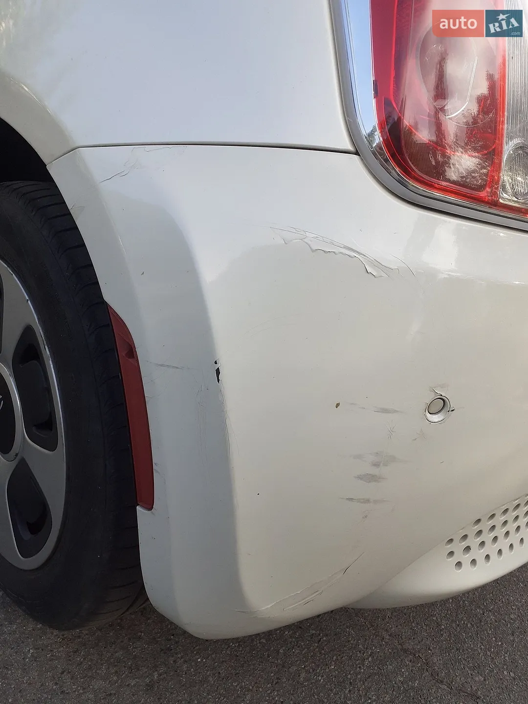 Fiat FIAT 500E 2014 VIN 3C3CFFGE7FT549808 фото оголошення 13 з 27
