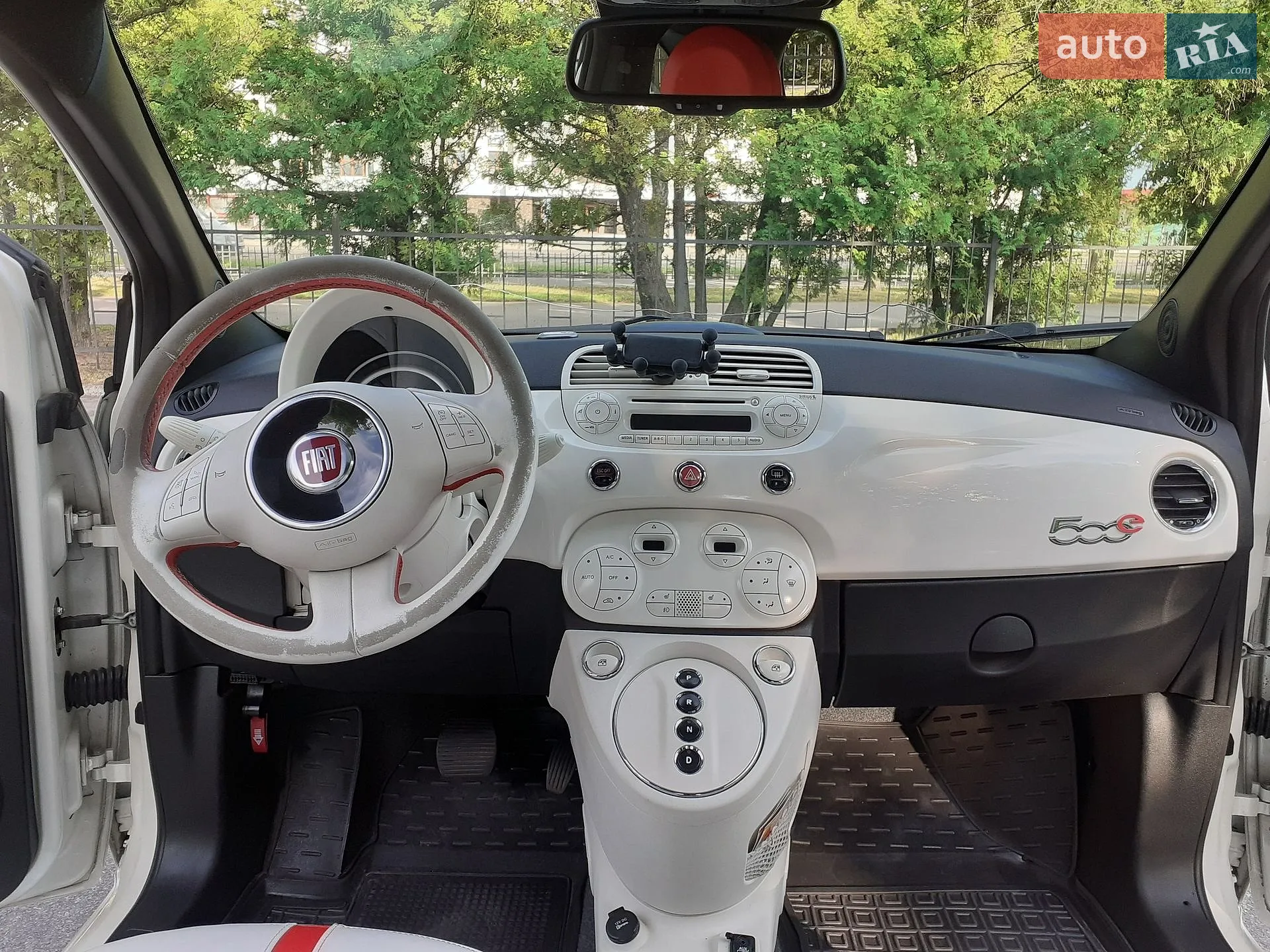 Fiat FIAT 500E 2014 VIN 3C3CFFGE7FT549808 фото оголошення 20 з 27