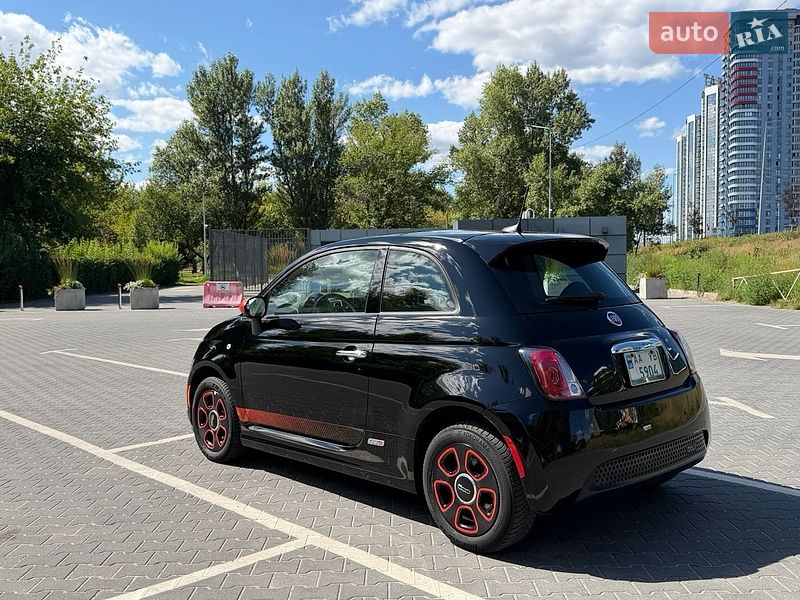 Хэтчбек Fiat 500e 2016 в Киеве