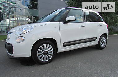 Хэтчбек Fiat 500L 2016 в Киеве