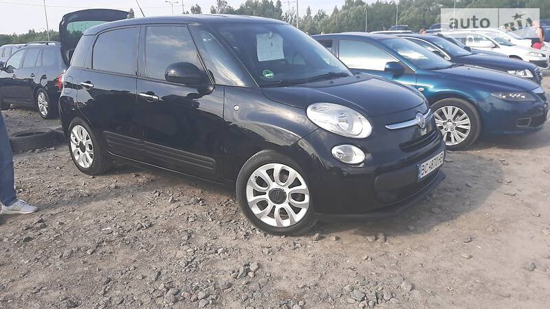 Хетчбек Fiat 500L 2013 в Дрогобичі