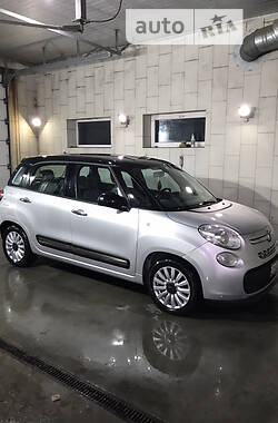 Седан Fiat 500L 2015 в Киеве