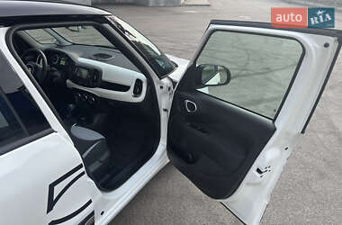 Хэтчбек Fiat 500L 2013 в 