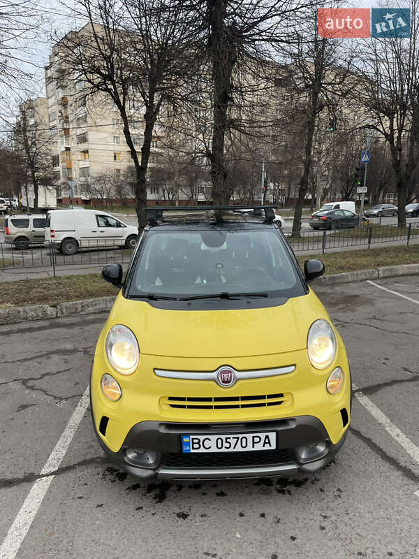 Хэтчбек Fiat 500L 2014 в Львове