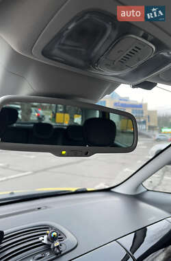 Хэтчбек Fiat 500L 2014 в 