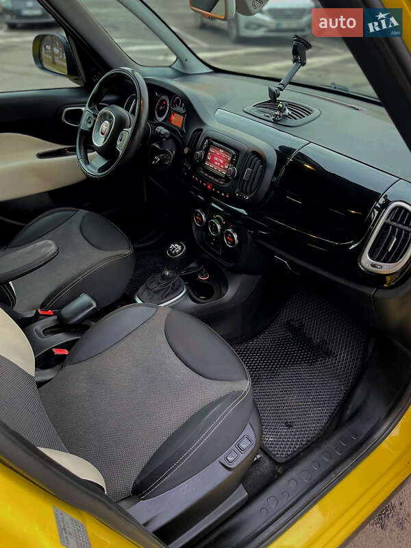 Хэтчбек Fiat 500L 2014 в Львове