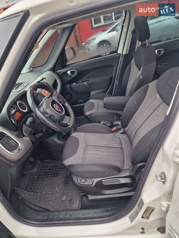 Хэтчбек Fiat 500L 2015 в Киеве фото 10 Хэтчбек Fiat 500L 2015 в Киеве