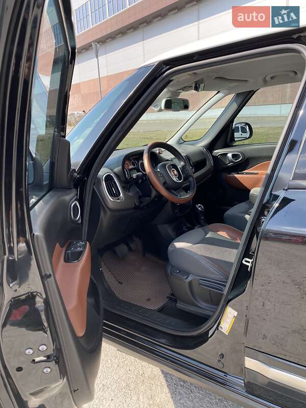 Хетчбек Fiat 500L 2013 в Києві