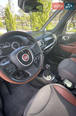 Хэтчбек Fiat 500L 2013 в 