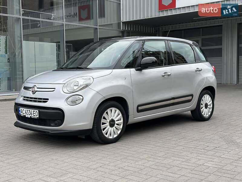 Хэтчбек Fiat 500L 2015 в 