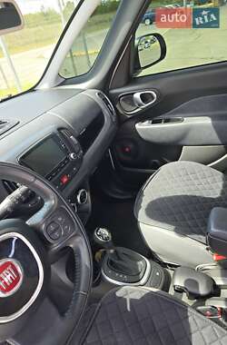 Хэтчбек Fiat 500L 2013 в 