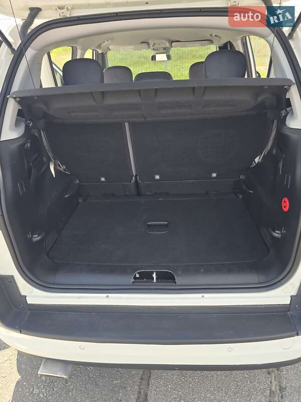 Хэтчбек Fiat 500L 2013 в Запорожье