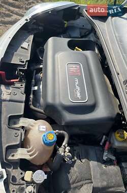 Хэтчбек Fiat 500L 2013 в 