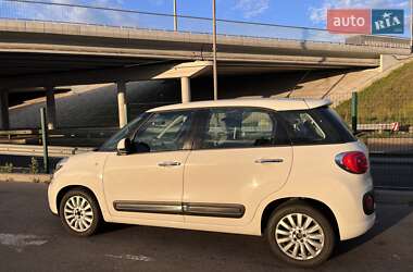 Хэтчбек Fiat 500L 2014 в 