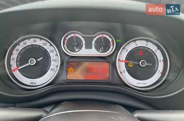 Хэтчбек Fiat 500L 2013 в 