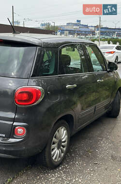 Хэтчбек Fiat 500L 2013 в 