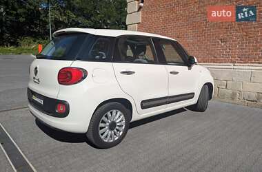 Хэтчбек Fiat 500L 2015 в 