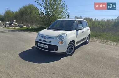 Хэтчбек Fiat 500L 2013 в 